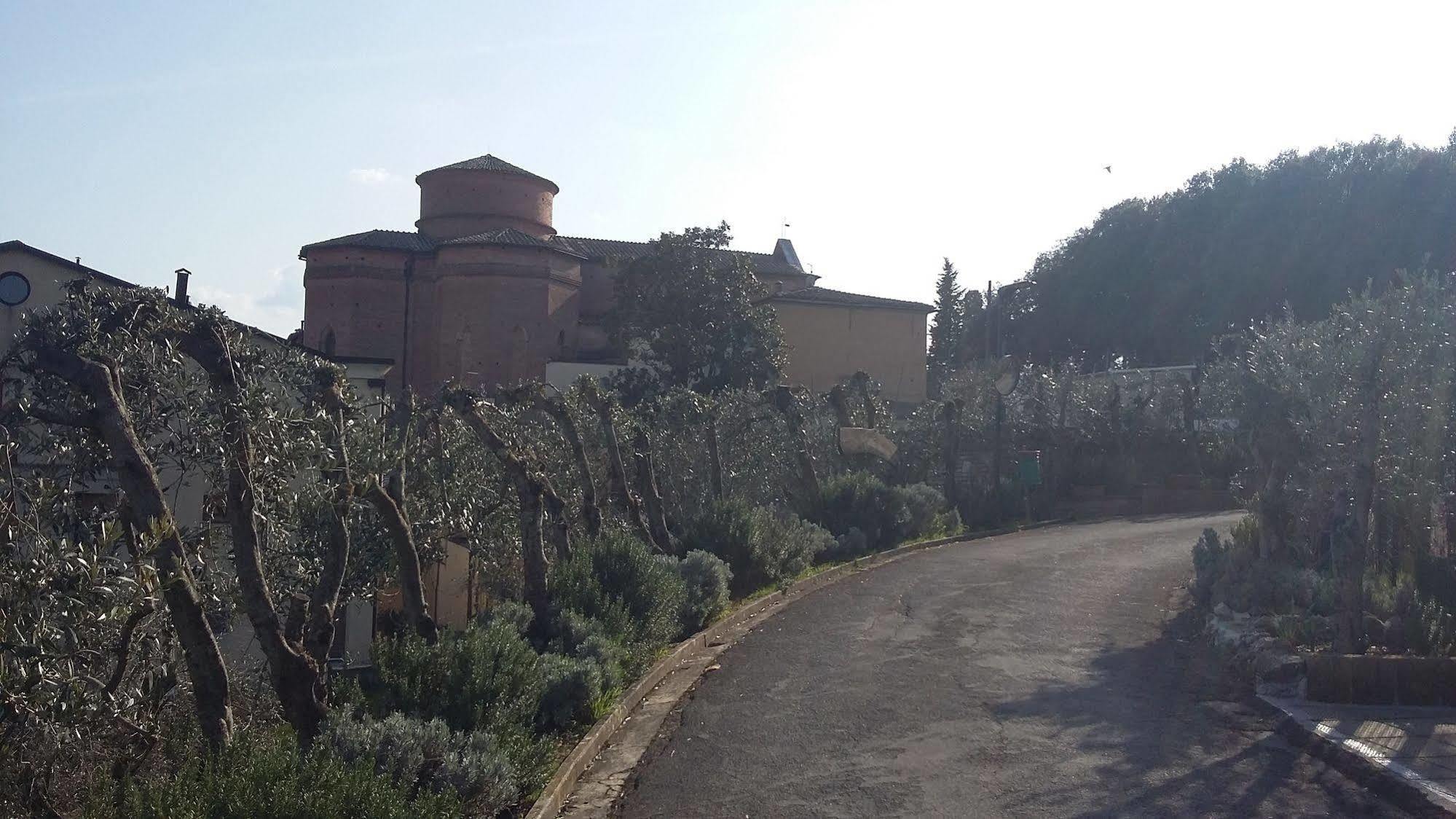 Hotel Porta Romana Di Luce Hotels Siena Exterior foto